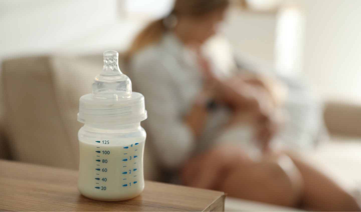 Can You Breastfeed and Use Formula? Combination Feeding 101